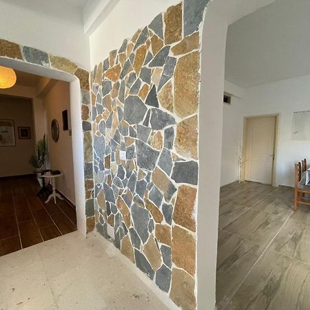 Villa Elena 베라트 외부 사진