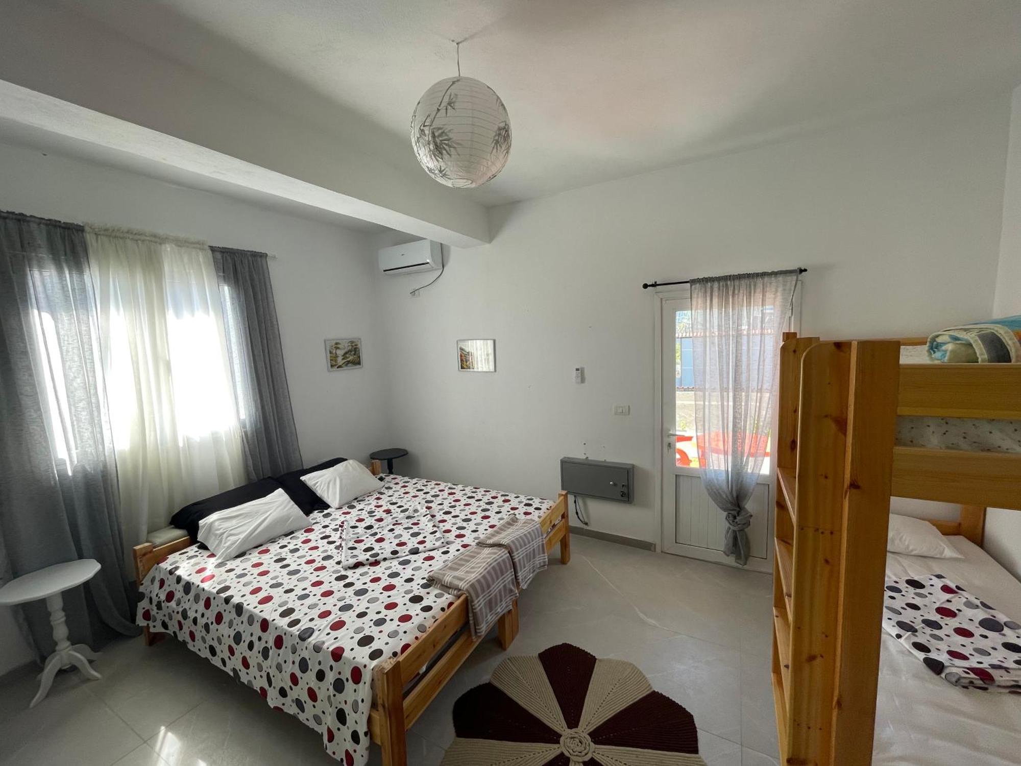 Villa Elena 베라트 외부 사진